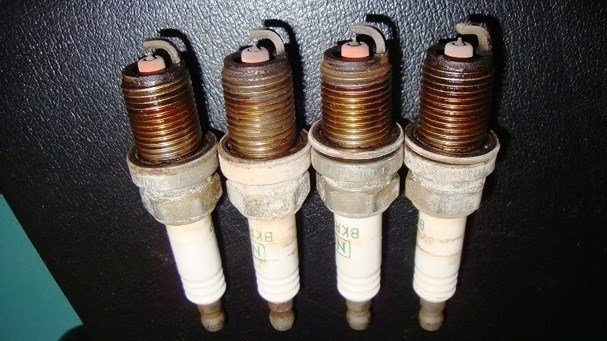 Ô tô đề khó nổ, không nổ: 7 Nguyên nhân chính và giải pháp