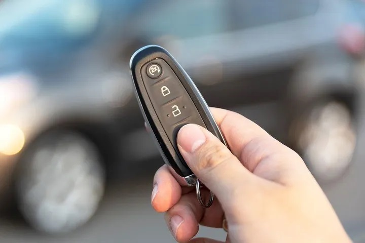 Ô tô đề khó nổ, không nổ: 7 Nguyên nhân chính và giải pháp