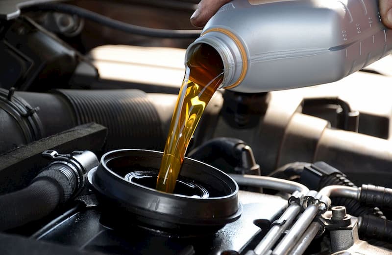 Dầu nhớt hộp số ô tô: Dấu hiệu và thời điểm thay thế chi tiết