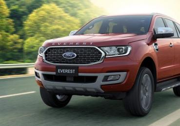Ford Everest Titanium+ phiên bản 2022 đầy tinh tế và mạnh mẽ