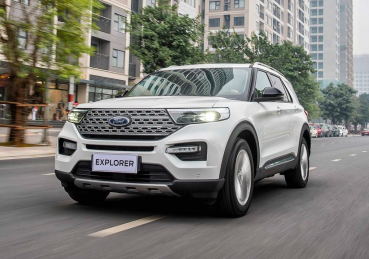 Nội thất tiện nghi sang trọng của Ford Explorer 2022