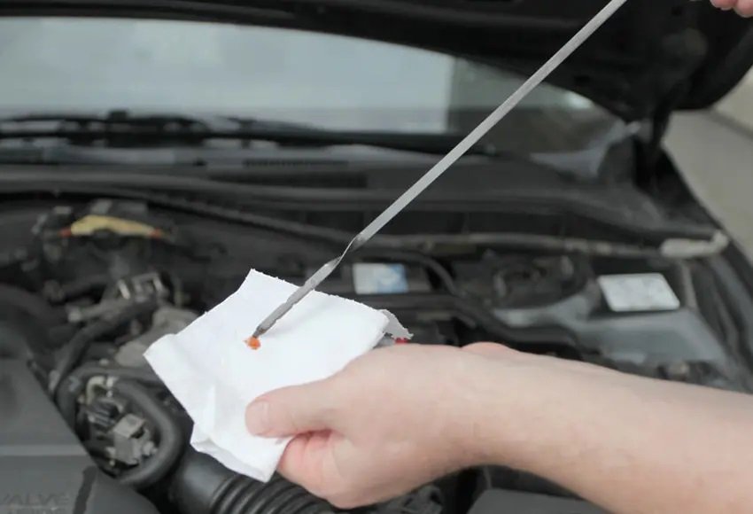 Dầu nhớt hộp số ô tô: Dấu hiệu và thời điểm thay thế chi tiết